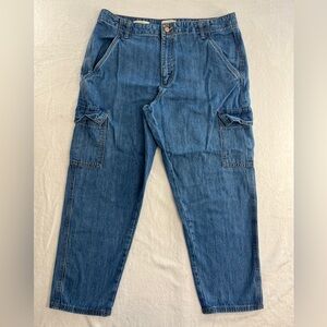 Universal Thread Relaxed Fit Blue Jeans Boyfriend sz 14